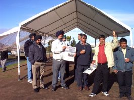 Gate gourmet workers picketing yesterday at Heathrow