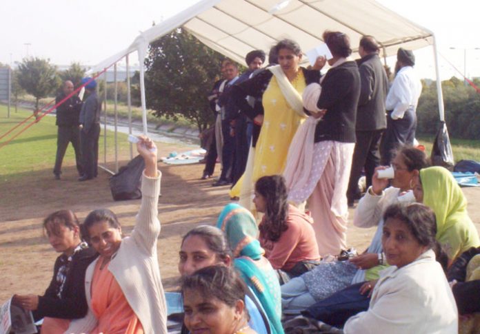 Locked-out Gate Gourmet workers at Heathrow yesterday were demanding union leaders fight for every job