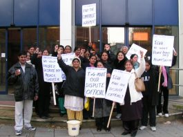 Locked-out Gate Gourmet workers outside the TGWU headquarters on Tuesday  – demanding the trade unions take action to win their jobs back