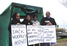 Gate Gourmet locked-out workers on the picket line at Heathrow yesterday