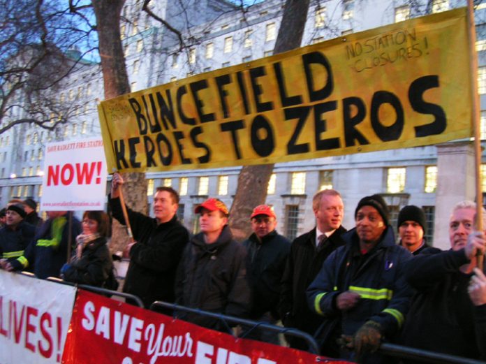 Firefighters who tackled the Buncefied blaze picketing 10 Downing Street against plans to severely cut the Herts fire service