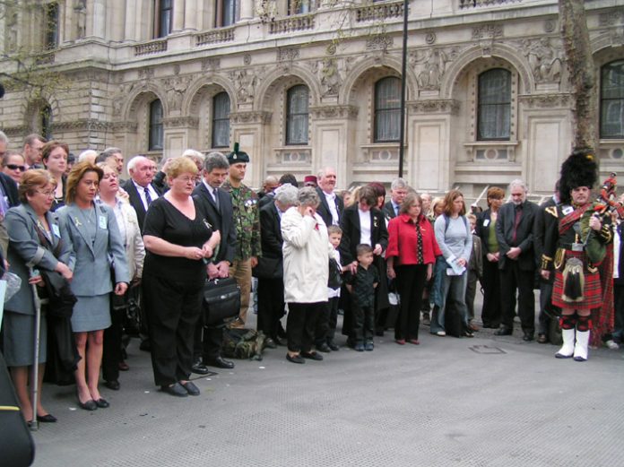 Military families at the Cenotaph in London are opposed to Bush and Blair’s wars in Iraq and Afghanistan