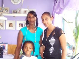 Aylesbury tenants oppose demolition and privatisation DONNA, pictured with two of her children, said she wanted to defend council housing for future generations