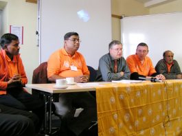 London press conference with (left to right) DHANANJAY YADAV, VIDYADHAR RANE, ITF assistant secretary STUART HOWARD, ROB JOHNSTON (IMF) and KHALANI SABI ISMAIL