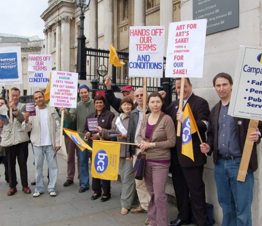 PCS members on the picket line outside the National Gallery yesterday, determined to defend their pay and conditions