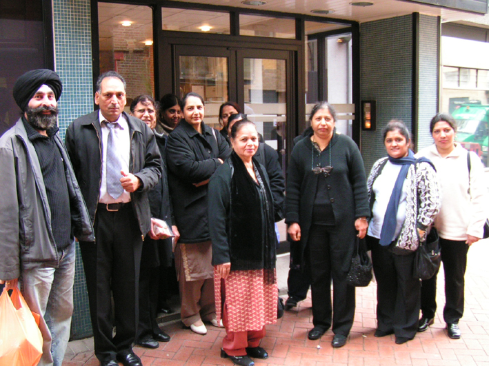 Gate Gourmet sacked workers  attending yesterday’s Tribunal hearing