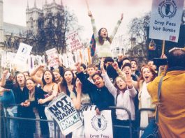 TRANSITIONAL PROGRAMME OUR GUIDE FOR TODAY – Part three: The Transitional Programme and World Revolution On 17th March 2003 thousands of youth left their classes to demonstrate outside Parliament against the imminent invasion of Iraq