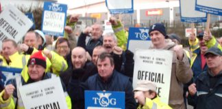 TGWU DHL pickets outside Iceland distribution depot in Enfield are determined to win their struggle