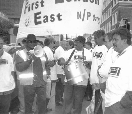 US busworkers joined their British counterparts to demonstrate in London against FirstGroup privateers