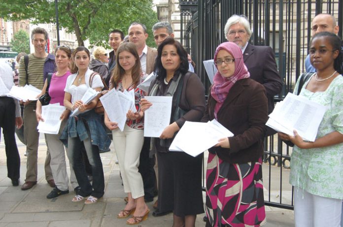 ESOL lecturers and students presented a 15,000-signature petition to Downing Street yesterday