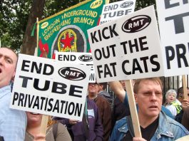‘End Tube Privatisation’, ‘Kick Out The Fat Cats’ were the demands of angry RMT members
