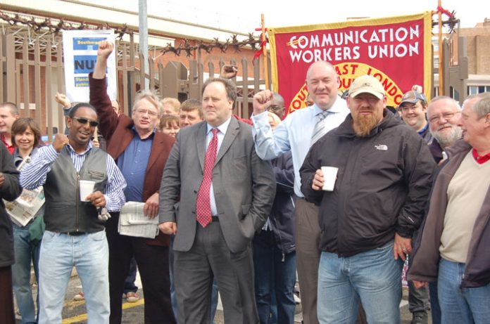 CWU leaders BILLY HAYES and DAVE WARD at the Mandela Way Delivery Office on June 29th