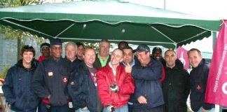 Yesterday’s rain didn’t dampen the spirit of CWU pickets at the East London Mail Centre
