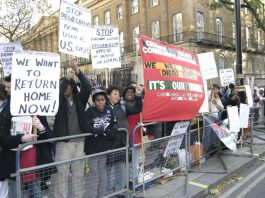 Chagos islanders and their supporters kept up lively chants all afternoon on Saturday, insisting on their right to return to their homeland