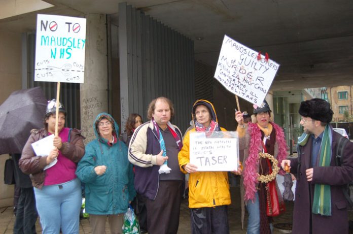 Pickets fighting to save Maudsley Emergency Clinic demonstrated outside the meeting of Lambeth Primary Care Trust after staging an all-night vigil