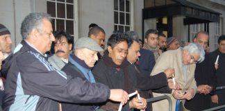Up to 100 members and supporters of the Pakistan Peoples Party gathered outside the Pakistan embassy yesterday afternoon. They told News Line that the Musharraf regime and its agents were responsible for the murder of Benazir Bhutto