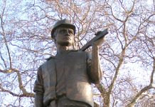‘The Building Worker’ memorial in Tower Hill