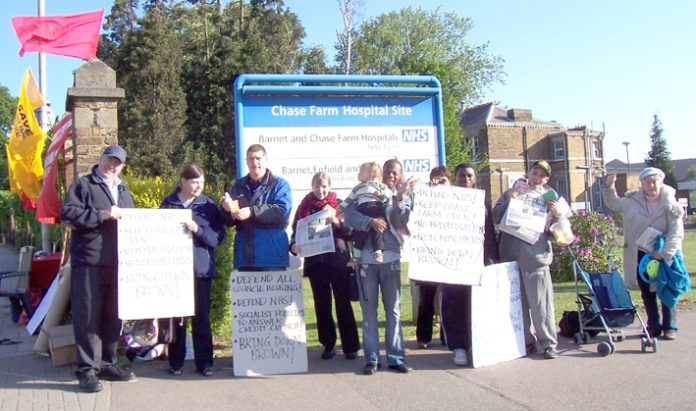 North East London Council of Action pickets outside Chase Farm Hospital at 7.00am