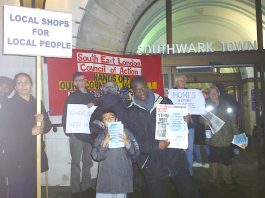 Council tenants picketing with the Council of Action outside Southwark Town Hall on Wednesday night
