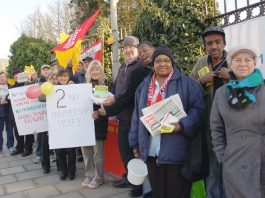 ‘We will stop the closure at Chase Farm’ – states second Anniversary picket Pickets determined to keep open Chase Farm Hospital