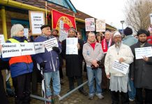 Tower Hamlets doctors, local residents and trade unionists demonstrate against the privatisation of GP surgeries in the borough
