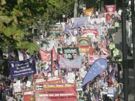‘NHSTogether’ mass demonstration on November 3rd 2007 against privatisation in the NHS
