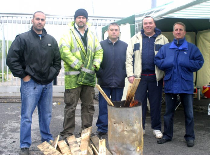 Visteon workers picket the Enfield plant yesterday. Sacked by the company’s liquidators with ten minutes notice on Tuesday March 31.