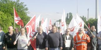 Sacked Lindsey workers and their supporters marching on Tuesday in a 2,000-strong show of strength
