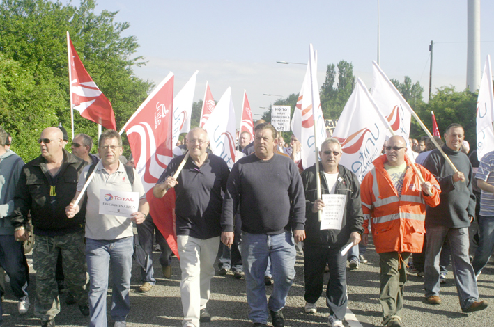 Sacked Lindsey workers and their supporters marching on Tuesday in a 2,000-strong show of strength
