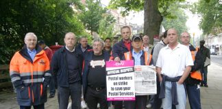 ‘Struggle is strengthening’ said CWU pickets at Hampstead Delivery Office