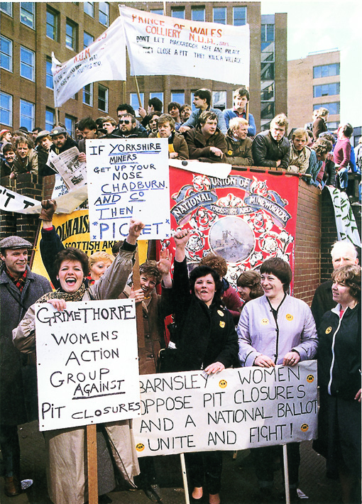 Women’s support groups demonstrate outside the NUM executive meeting in Sheffield on April 12
