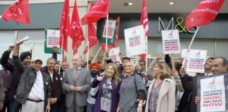 Sacked 2 Sisters workers demonstrating outside Marks & Spencer’s ‘flagship’ store in Oxford Street. Unite assistant general secretary JACK DROMEY (centre) pledged ‘We will win the jobs back of these 59 workers’