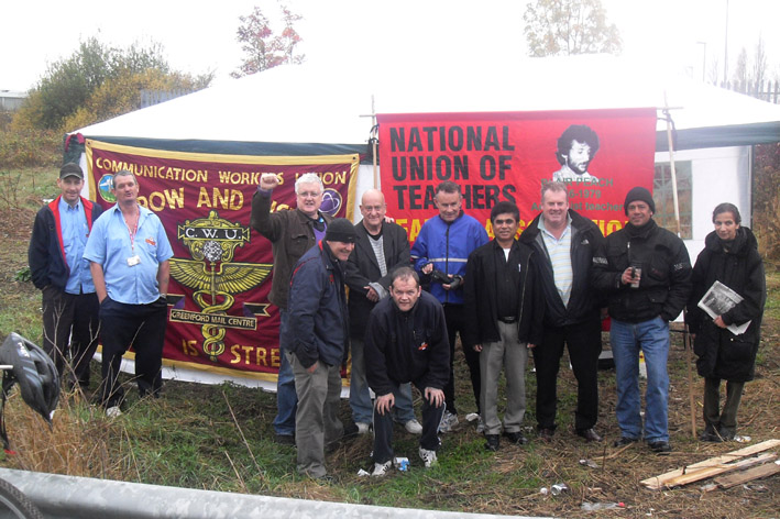 Local NUT members came to support CWU pickets at the Greenford Mail Centre in West London yesterday morning