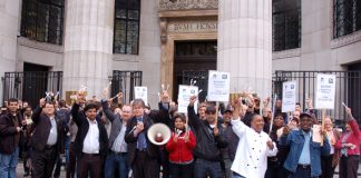 One hundred BECTU and NUJ members rallied outside Bush House for the reinstatement of the sacked workers