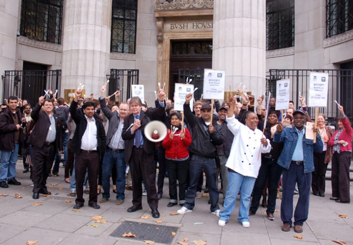 One hundred BECTU and NUJ members rallied outside Bush House for the reinstatement of the sacked workers