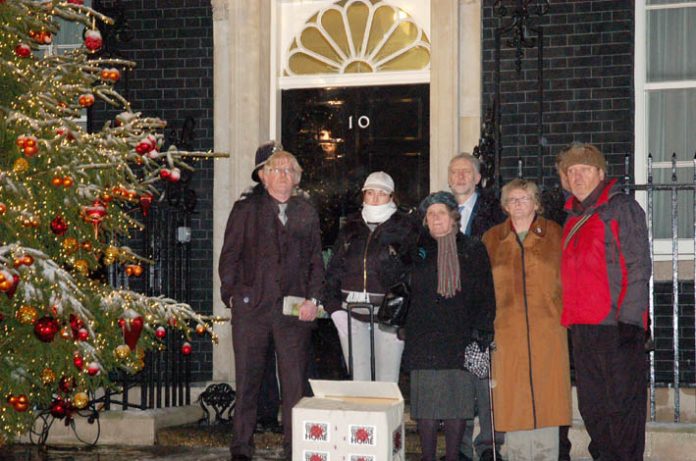 Just six people, PETER BRIERLEY, KARLA ELLIS, LINDSAY GERMAN, GRAHAM KNIGHT, JOAN HUMPHRIES and CHRIS PARSONS, were allowed in to Downing Street with the petition from Military Families Against The War