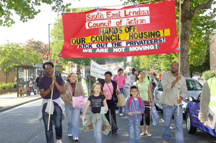 Heygate tenants and their families on a South-East London Council of Action demonstration starting from the estate, to keep council housing and stop the sell-off of Heygate and Aylesbury estates under the Southwark Council’s regeneration plans