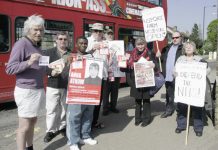 WRP candidate (3rd from right) led a very successful picket yesterday morning to keep Chase Farm Hospital open