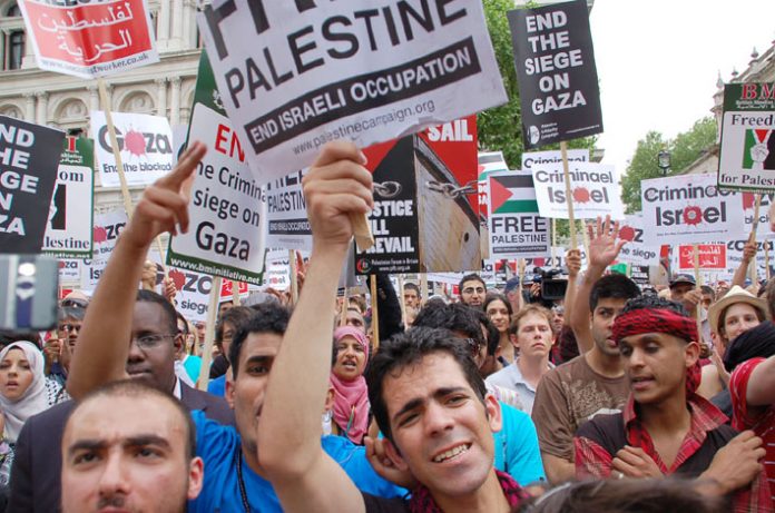 Marchers in London on June 12 condemn the Israeli attack on the siege-breaking ‘Freedom Flotilla’ to Gaza