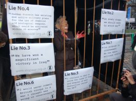 ‘Tony Blair’ behind bars for war crimes, at the Chilcott inquiry