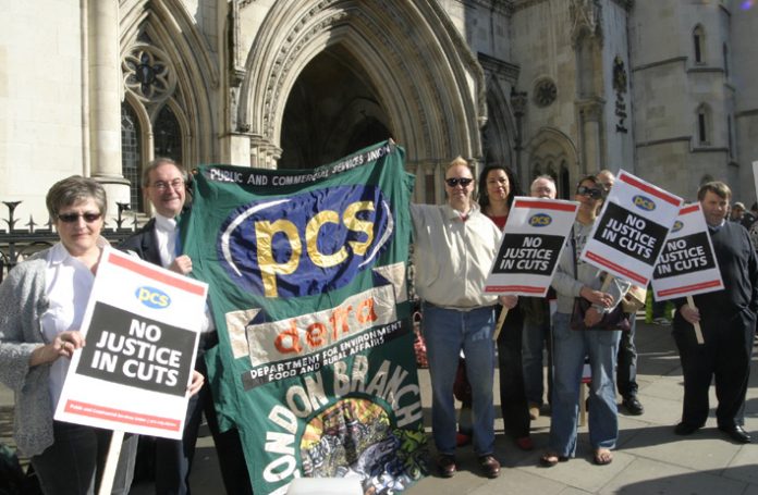 PCS members picket the Law Courts against government attempts to smash the pensions agreement