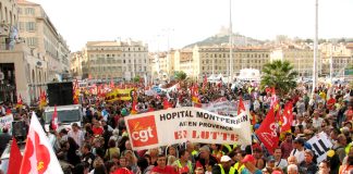 A section of the 220,000-strong demonstration in Marseille against the Sarkozy government’s cuts