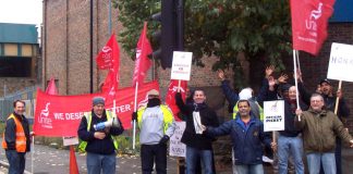The CT Plus picket line in Hackney on their fourth Friday of strike action