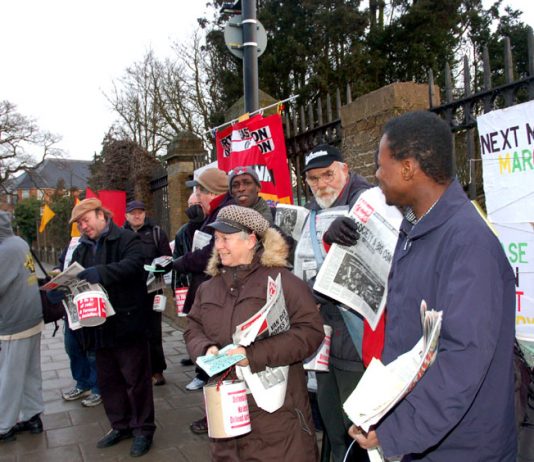 A section of yesterday morning’s picket of Chase Farm Hospital