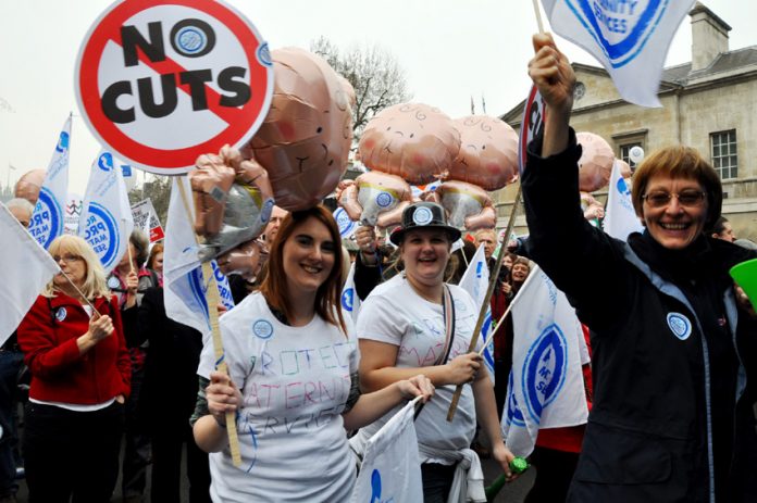 Midwives demand ‘No cuts’ to the NHS
