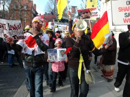 Tamils in London demonstrate against the Sri Lankan Army massacre of Tamils in 2009