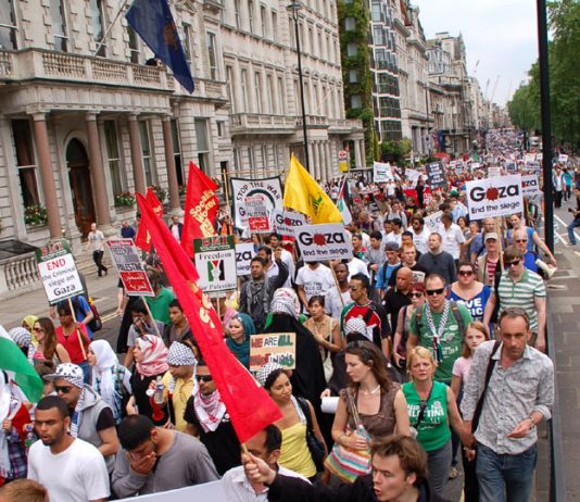 A section of the march in London on June 5th 2009 condemning the Israeli attack on the Gaza Freedom Flotilla