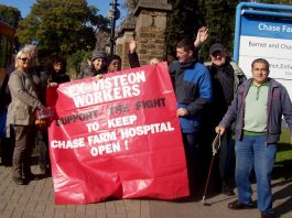 Ex-Visteon/Ford workers and their banner on the picket line last Tuesday