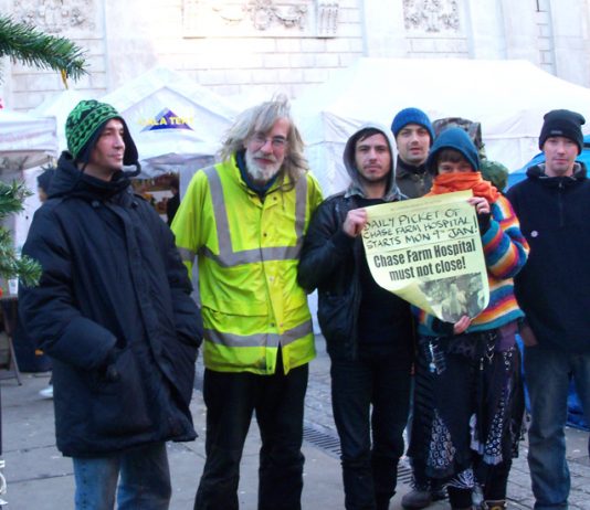Occupiers outside St Paul’s show their support for the daily picket to prepare the occupation of Chase Farm Hospital