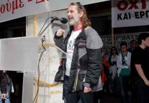 Marios Lolos addressing a rally of trade unionists in Athens